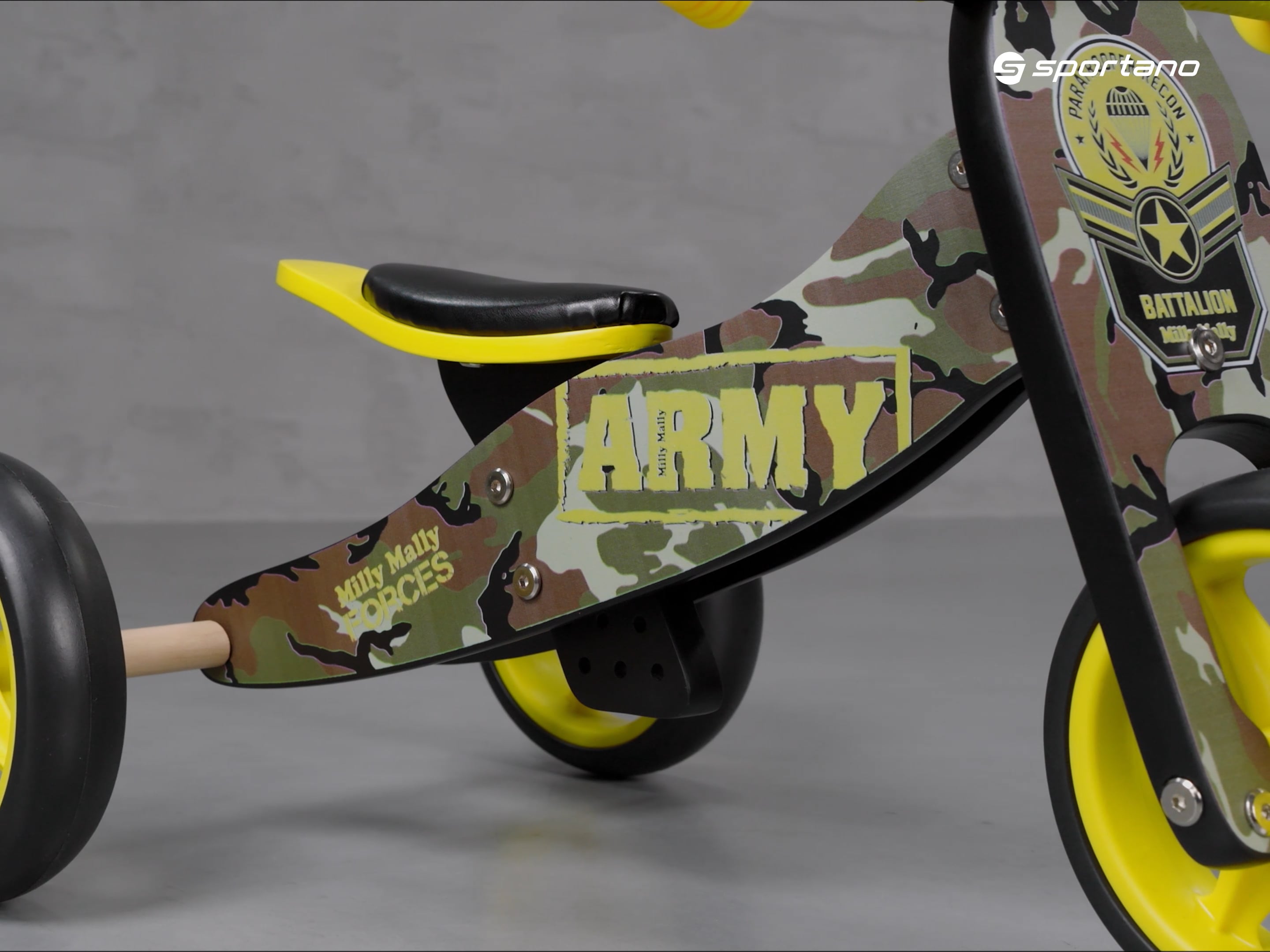 Milly Mally Jake, triciclo da corsa campestre dell'esercito